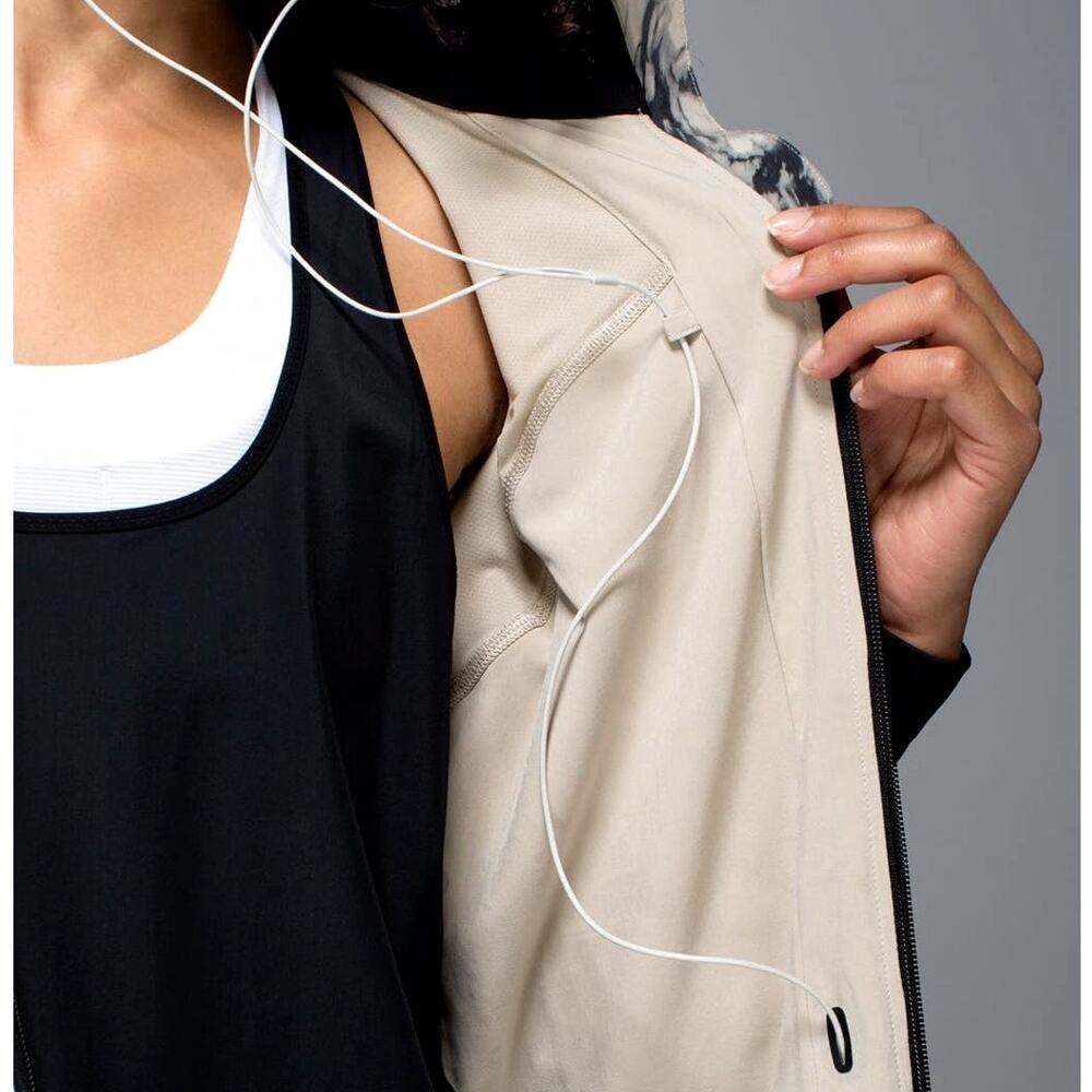 Lululemon Bring Back The Track Jacket - Picture 10 of 16